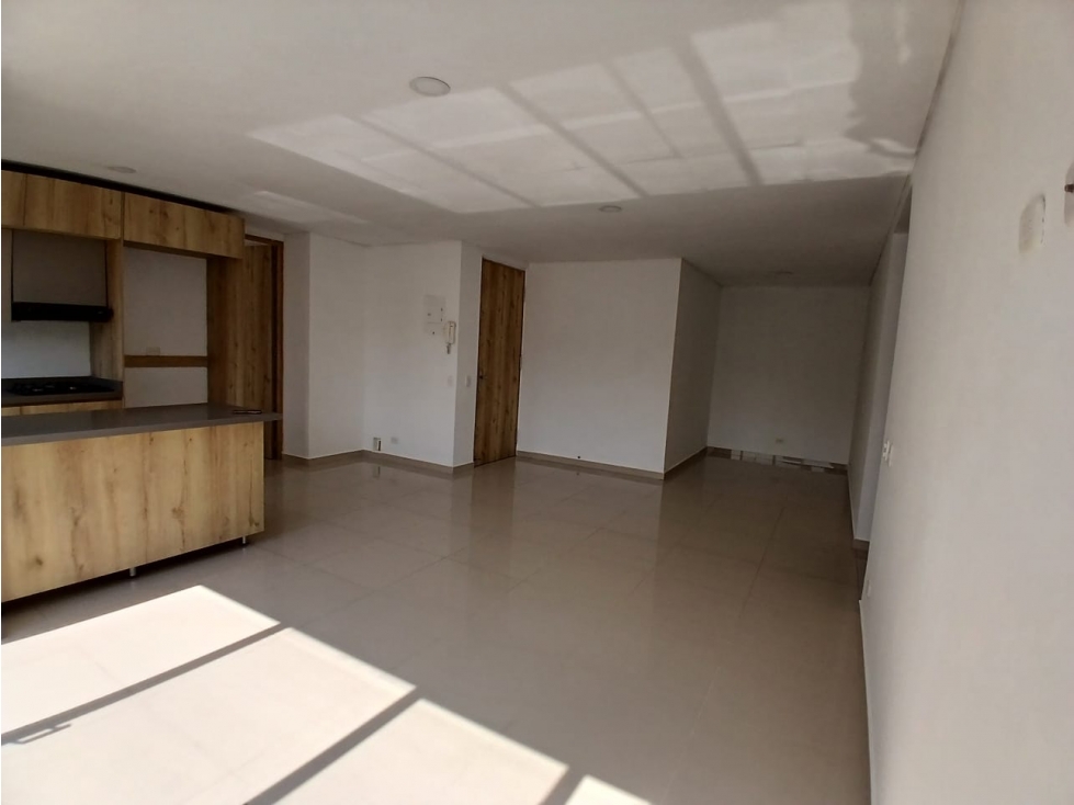 Se Arrienda Apartamento en Medellin Los Colores — foto 2