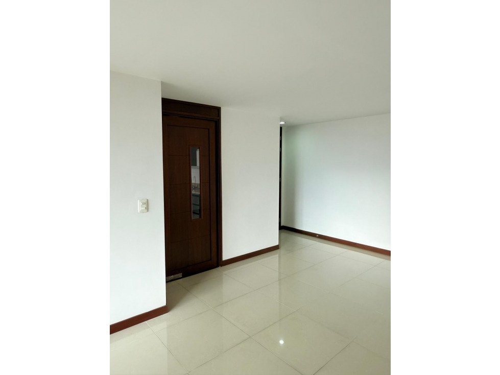 Se Arrienda Apartamento en el Poblado Medellín — foto 4