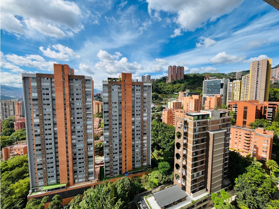 SE ARRIENDA APARTAMENTO EN POBLADO CASTROPOL - 1
