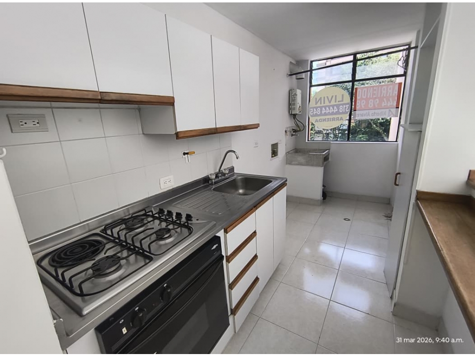 Arriendo Apartaestudio en El Poblado, loma de San Julian — foto 2