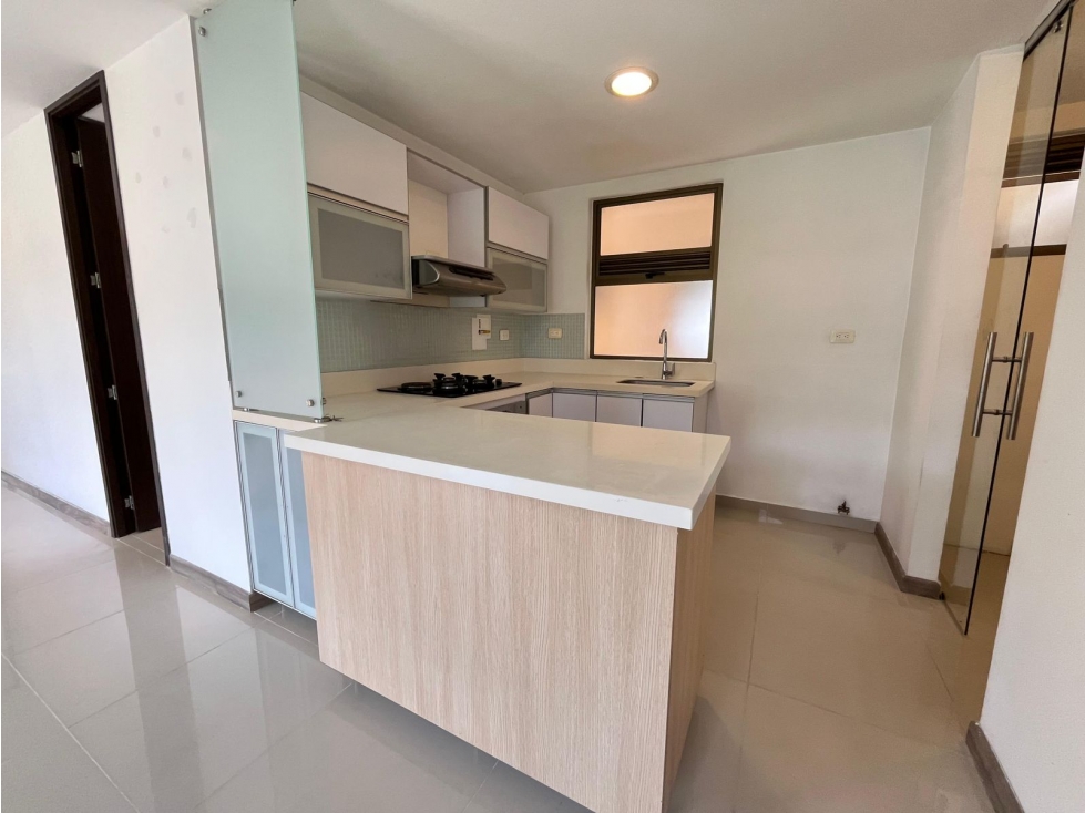 Se Arrienda Apartamento en Altos del Poblado — foto 5