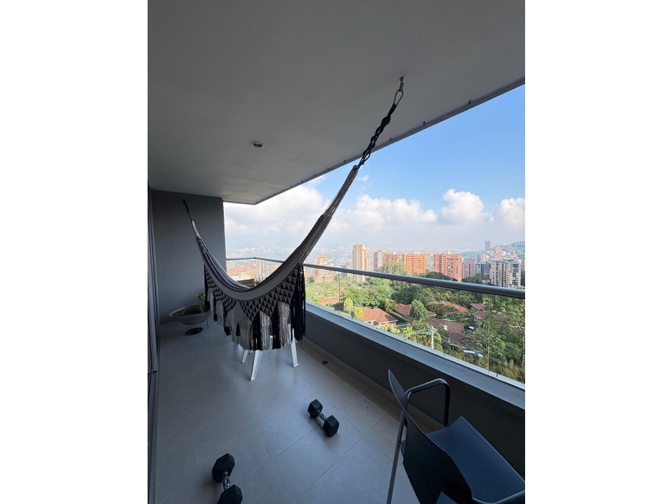 SE VENDE APARTAMENTO EN EL POBLADO