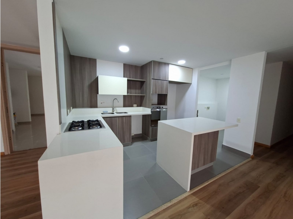 se arrienda apartamento en envigado loma de las brujas — foto 5
