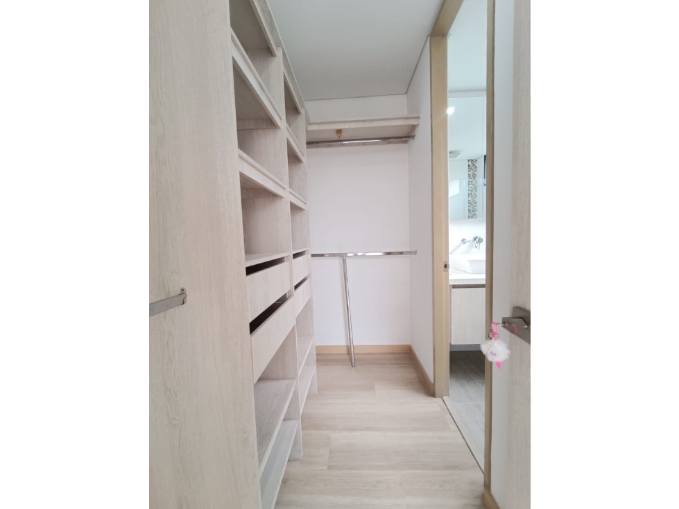 Arriendo Apartamento en Envigado, Loma de las Brujas — foto 3