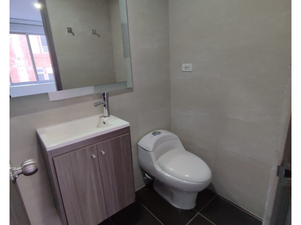 Se Arrienda Apartamento en Conquistadores — foto 3