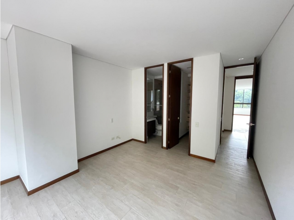 Arriendo Apartamento en el Poblado, tranversal intermedia — foto 3