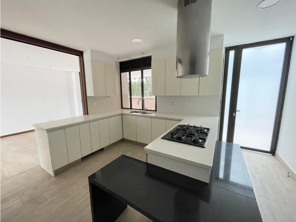 Arriendo Apartamento en el Poblado, tranversal intermedia — foto 4