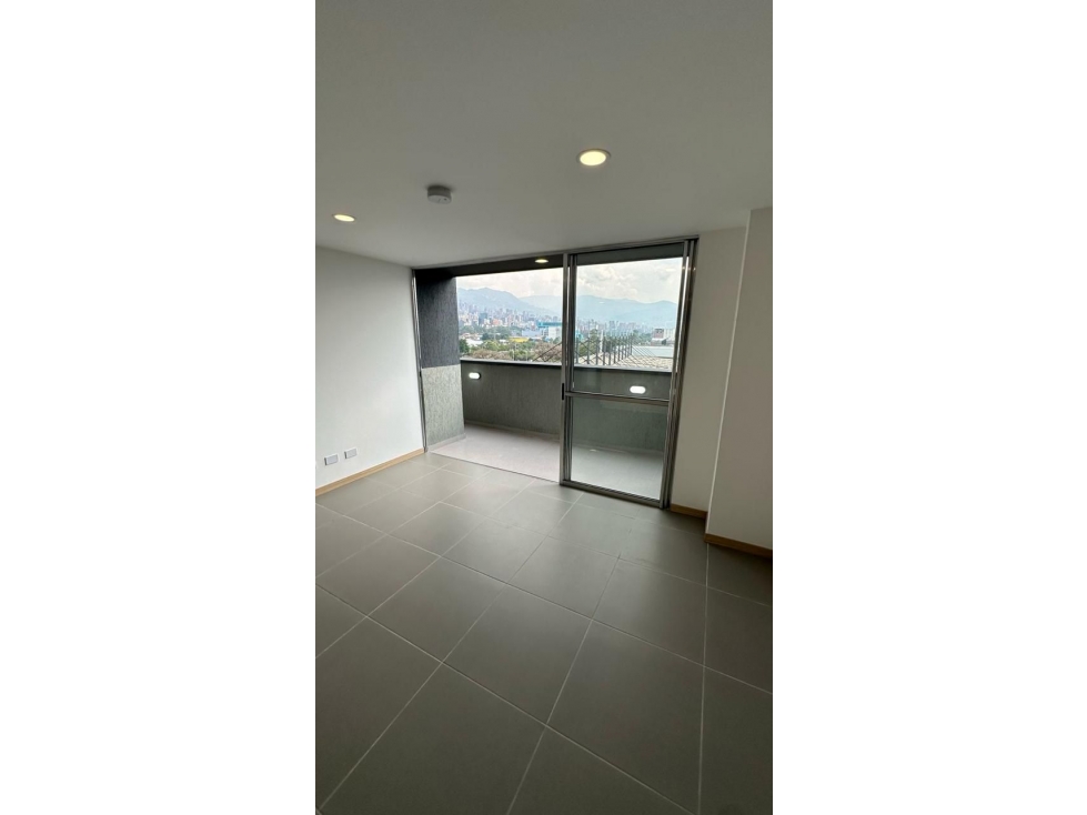 SE VENDE APARTAMENTO EN GUAYABAL — foto 4
