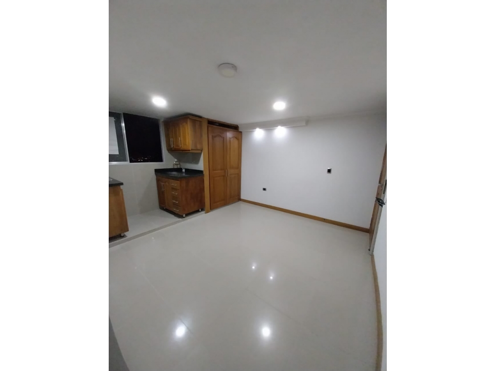 SE VENDE APARTAMENTO EN ROBLEDO — foto 3