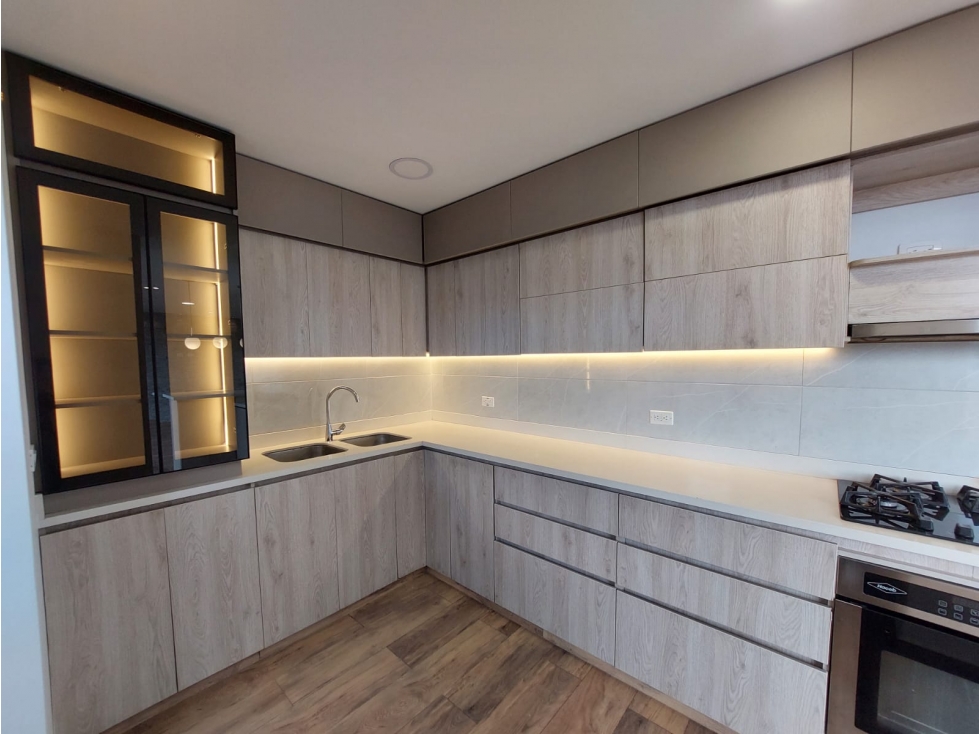 se arrienda apartamento en belen la palma — foto 4