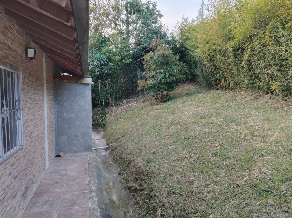 Se arrienda casa finca en san felix
