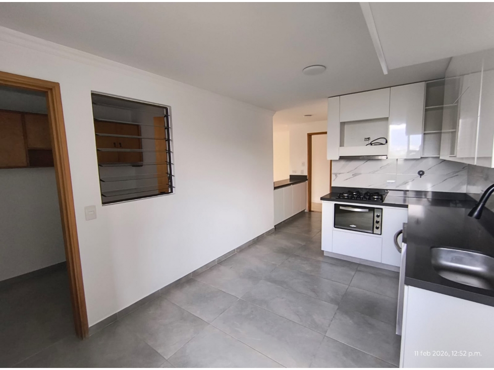 SE ARRIENDA APARTAMENTO EN POBLADO LOS BALSOS - 5