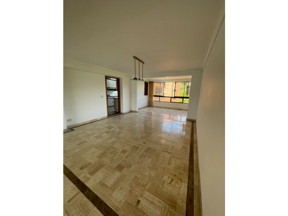SE ARRIENDA APARTAMENTO EN EL POBLADO — foto 6