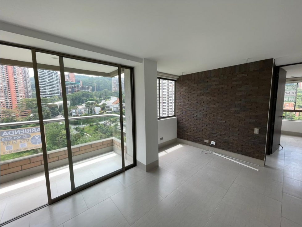 Se Arrienda Apartamento en el Poblado