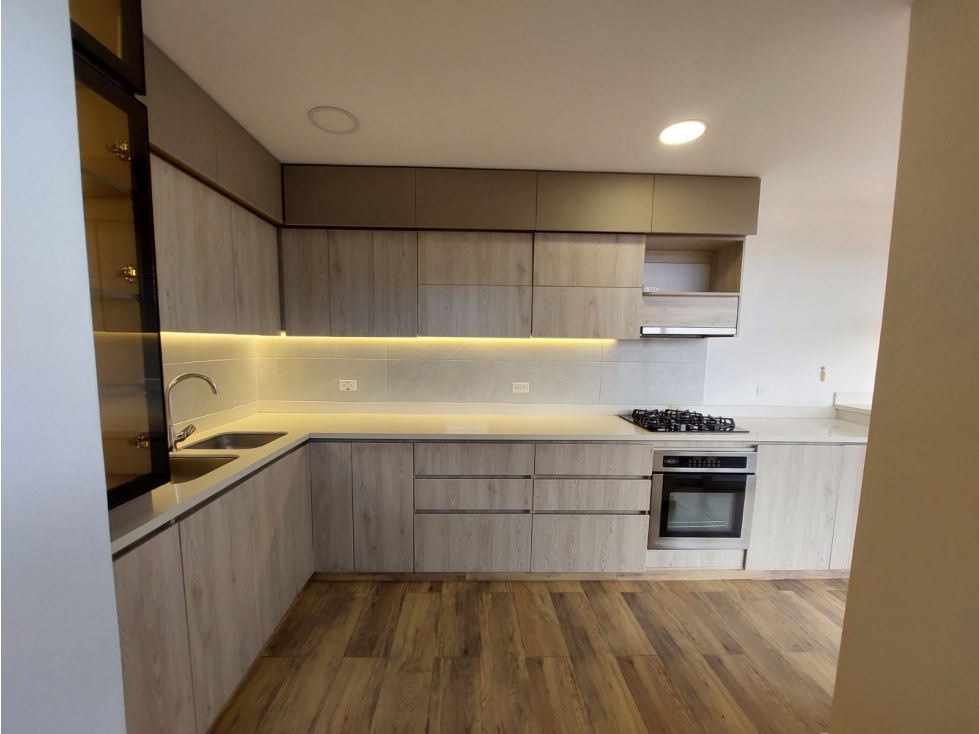 se arrienda apartamento en belen la palma — foto 6