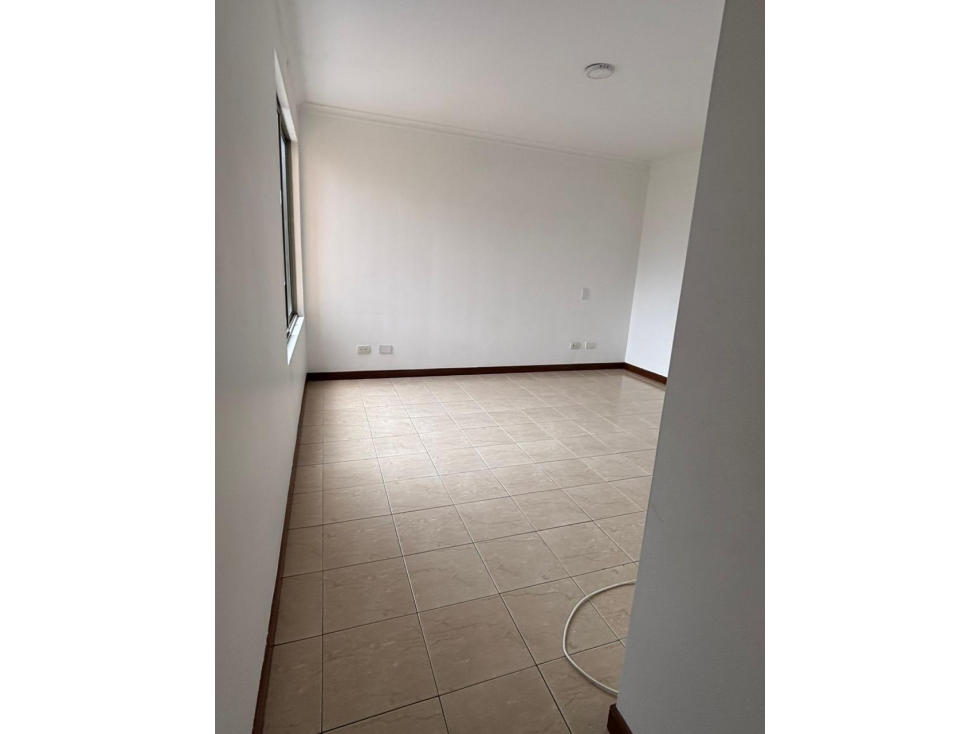 Se arrienda apartamento en Sabaneta-Antioquia — foto 5
