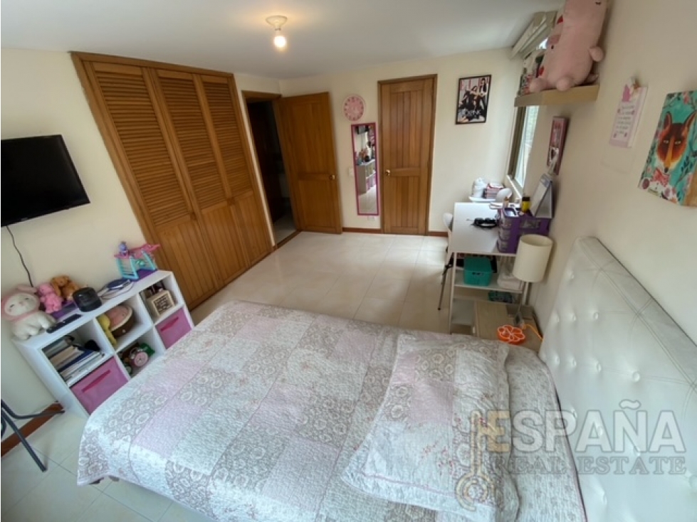 Se vende apartamento en Chico - Heroes