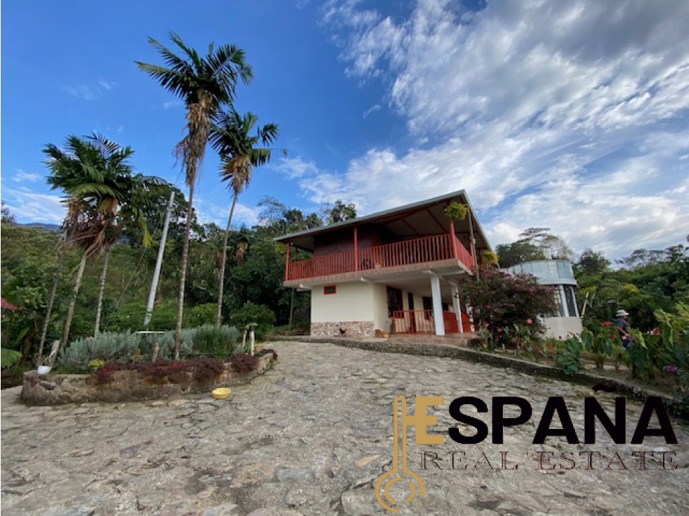 Se vende finca en Mesitas del Colegio Cundinamarca - 1