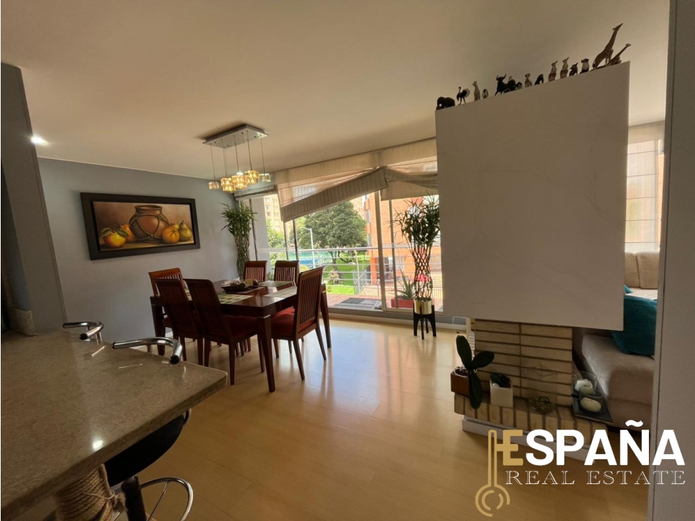 Se vende apartamento en Colina Campestre