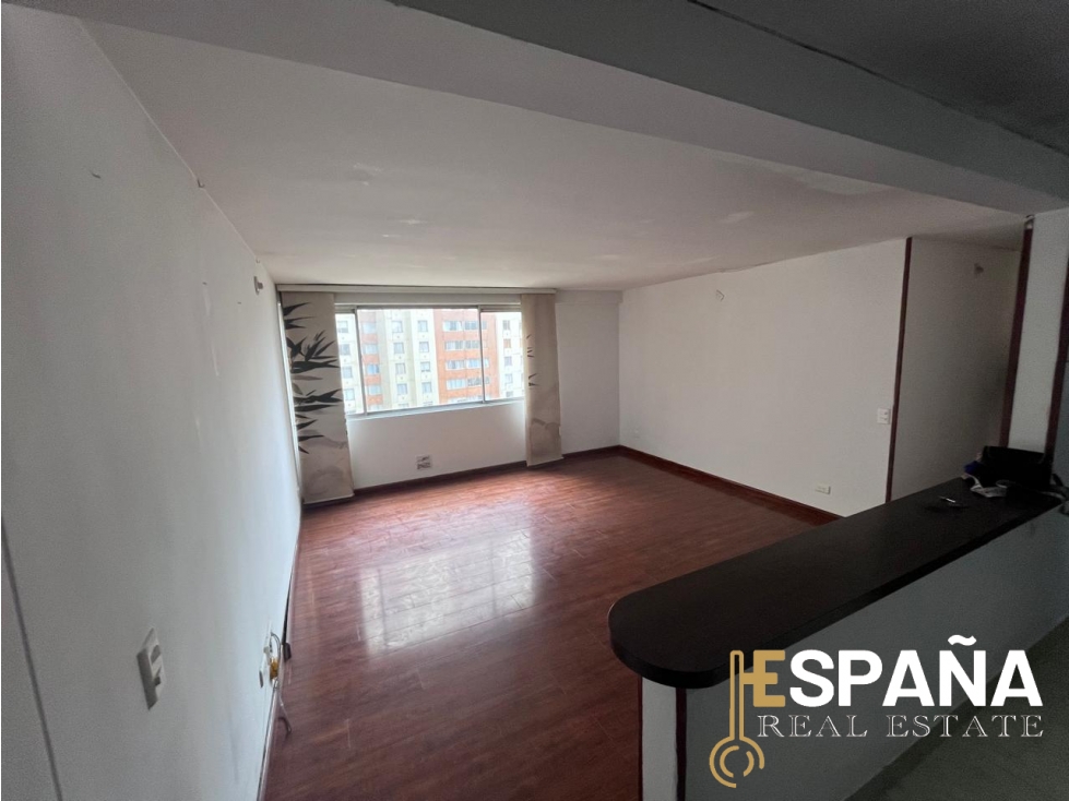 Se vende apartamento en Gran Granada Parque central de occidente