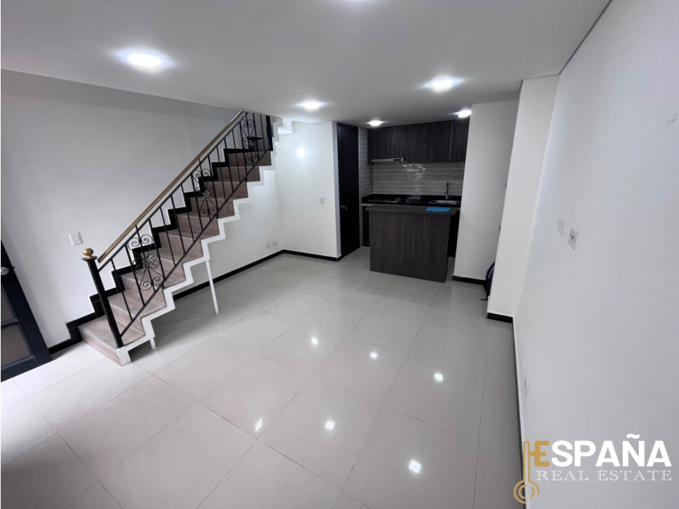 Se vende casa en conjunto cerrado - Chia