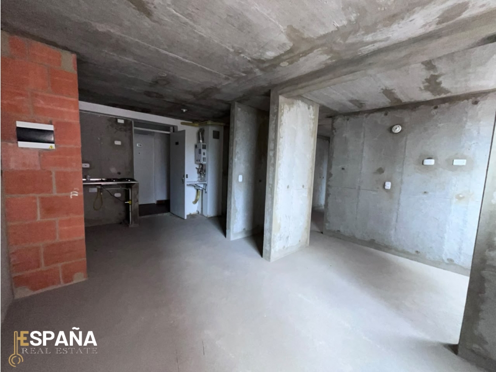 Se vende apartamento en Comuneros conjunto cerrado - (Obra gris)