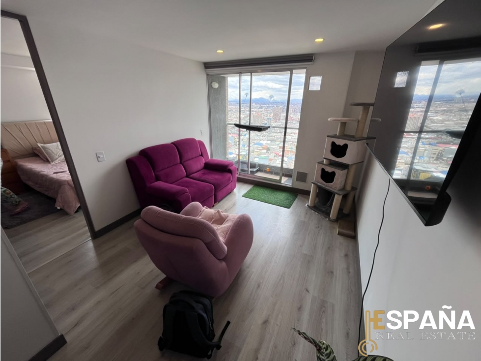 Se vende apartamento en Los Martires piso 36 club house