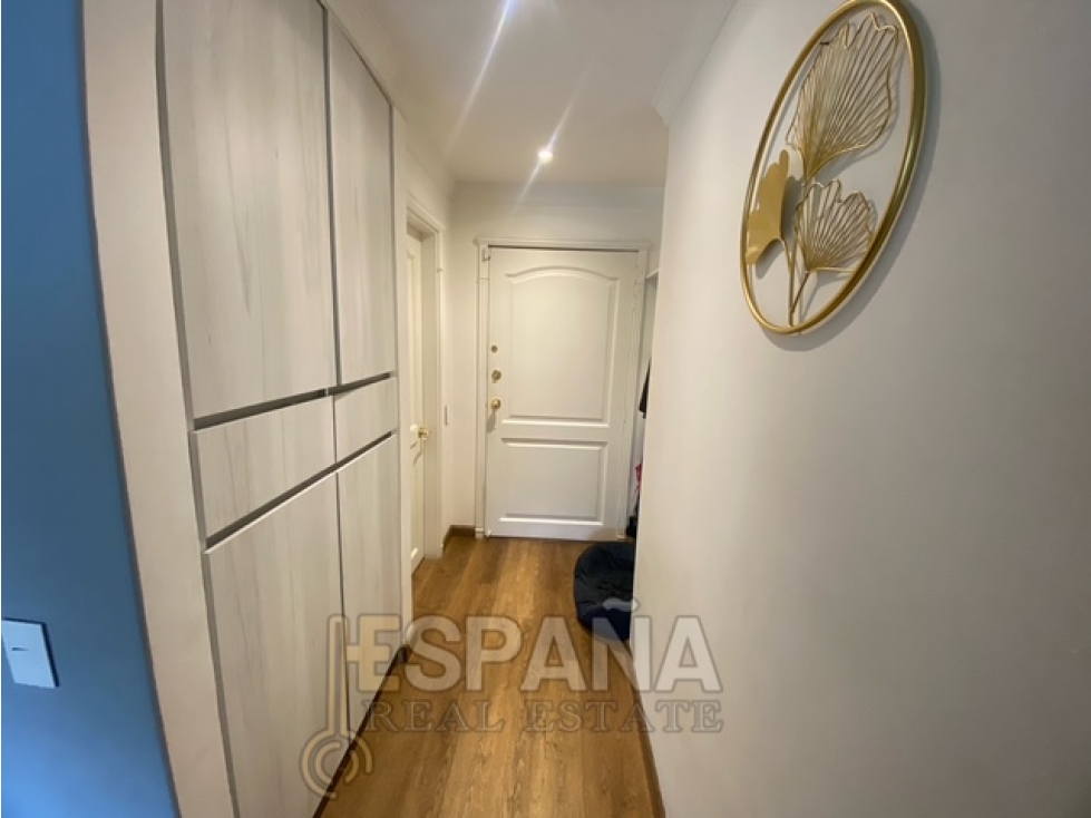 Se vende apartamento en La Calleja 143 m2 — foto 2