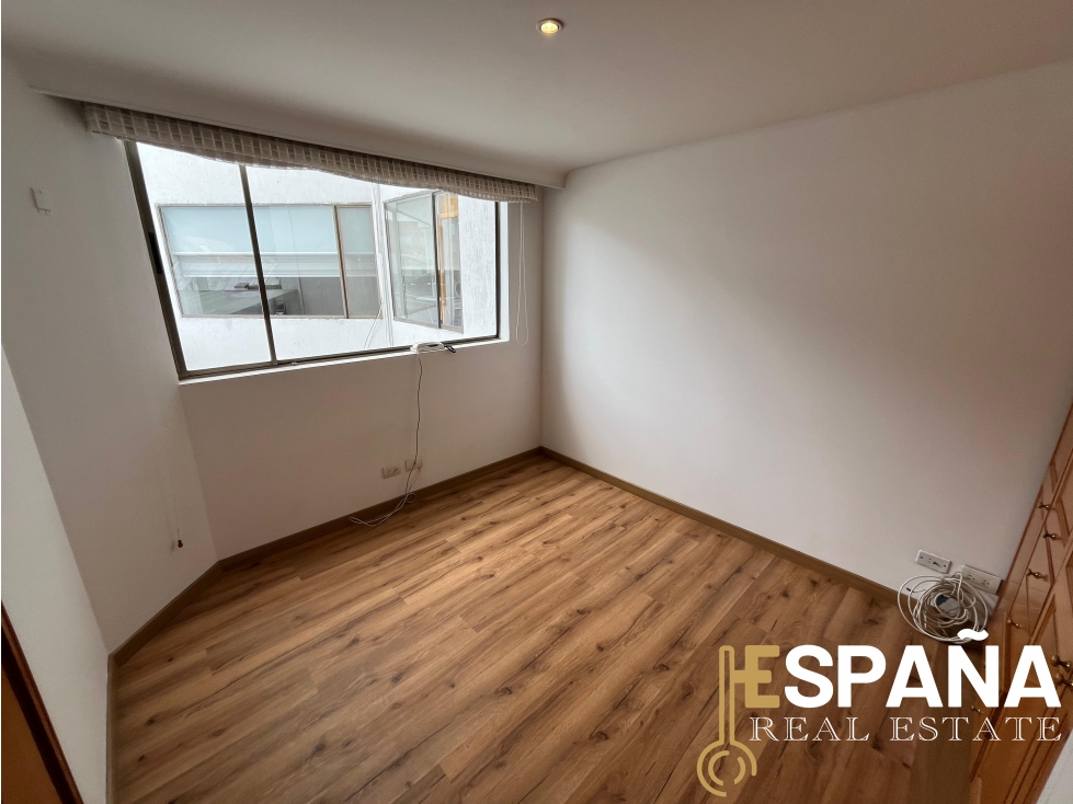 Se vende apartamento duplex invertido en Rincon del Chico — foto 2