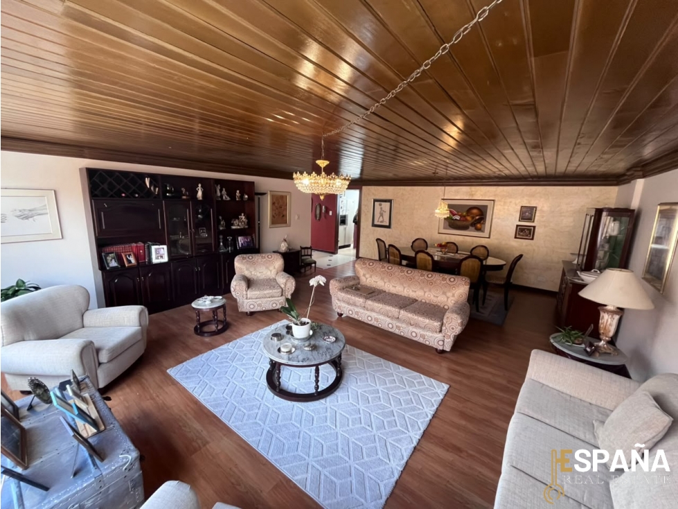 Se vende Apartamento en Santa barbara