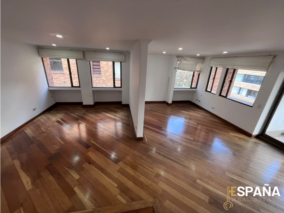 Se vende apartamento en Santa Bibiana