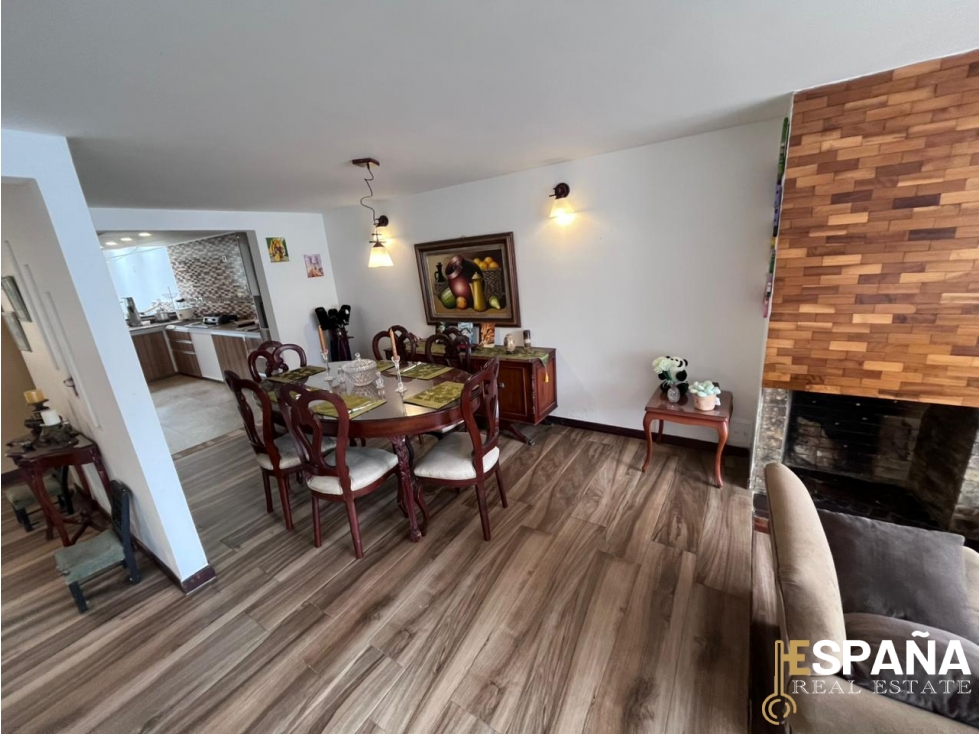 Se vende casa en Cedritos