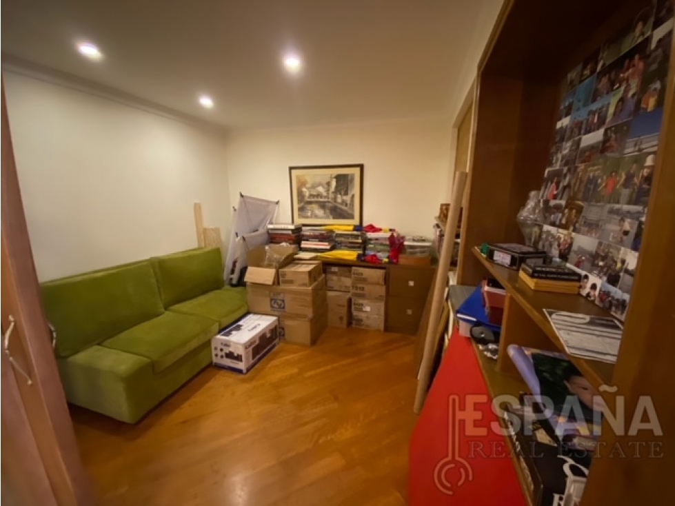 Se vende apartamento en La Carolina amplia terraza — foto 3
