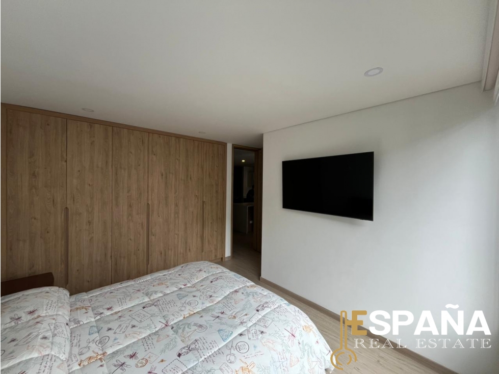 Se vende apartamento en San Patricio amoblado o sin amoblar — foto 3