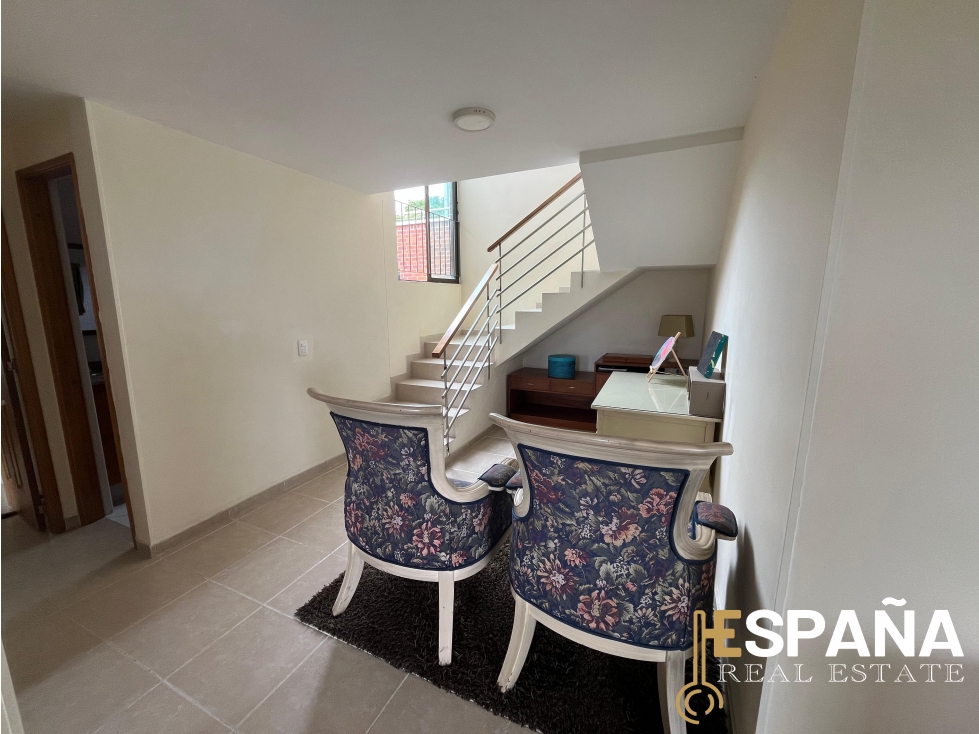 Se vende apartamento duplex en Reservas del Bosque Ibague — foto 3