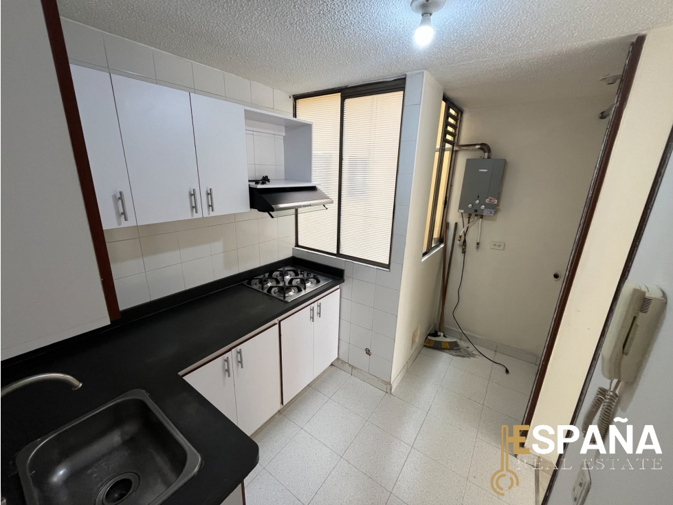 Se vende apartamento en Modelia Conjunto cerrado — foto 3