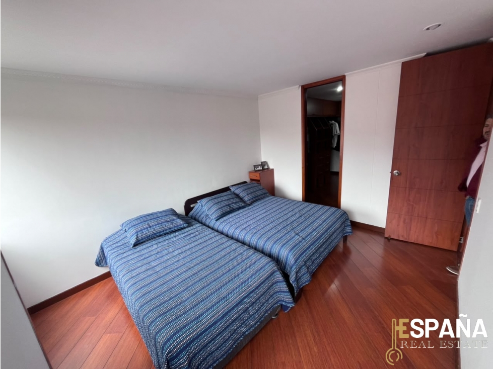 Se vende apartamento dúplex en Colina con terraza — foto 3