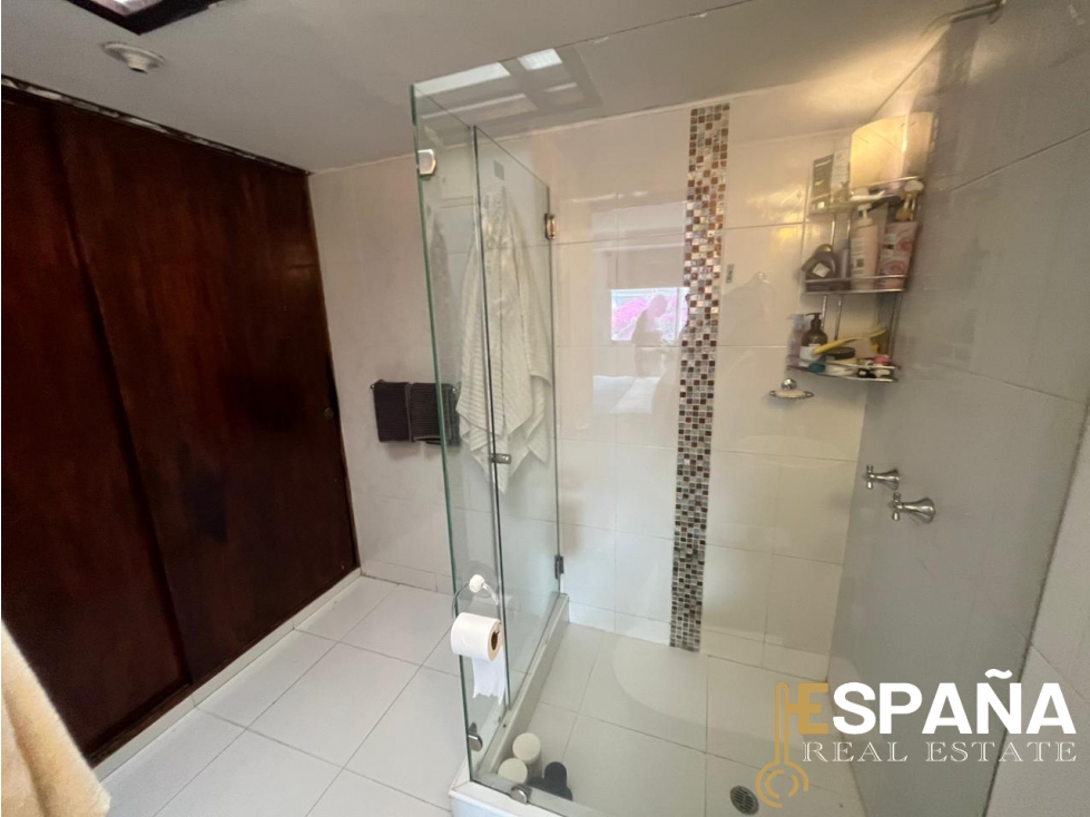 Se vende casa con apto en conjunto cerrado ciudad Jardin Norte — foto 4