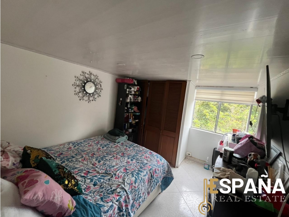 Se vende apartamento en Granada Norte conjunto cerrado — foto 4