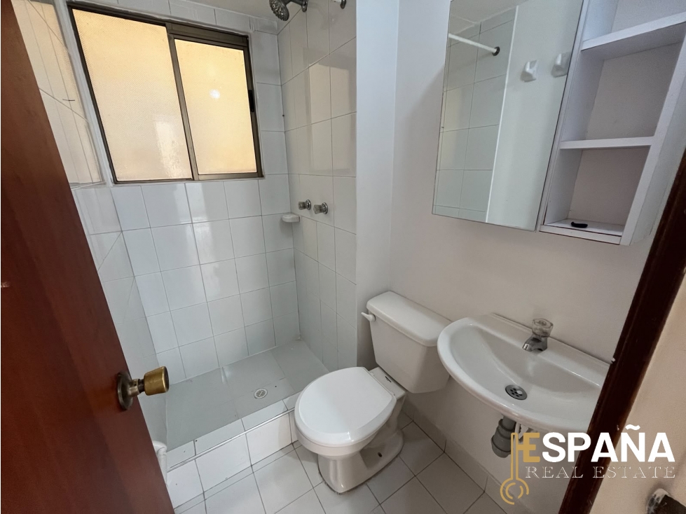 Se vende apartamento en Modelia Conjunto cerrado — foto 4