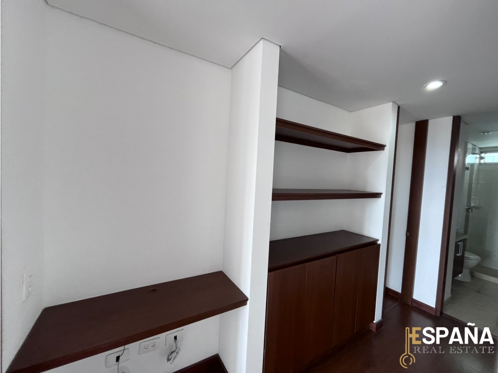 Se vende apto en Barrio San Miguel — foto 4