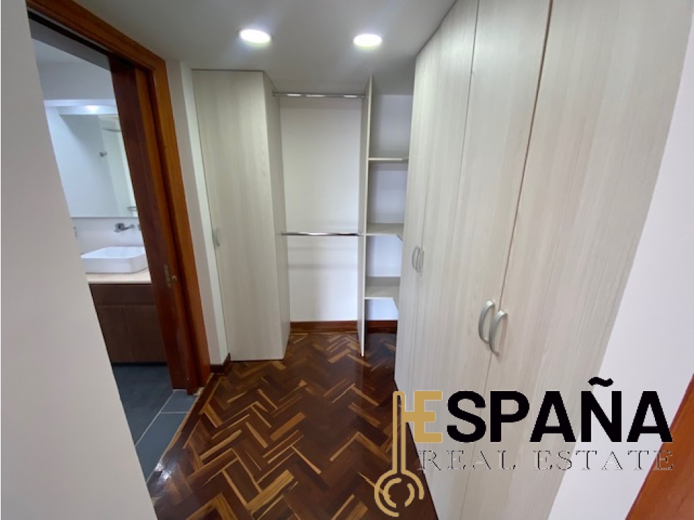 Se vende Penthouse duplex en Bella Suiza — foto 5