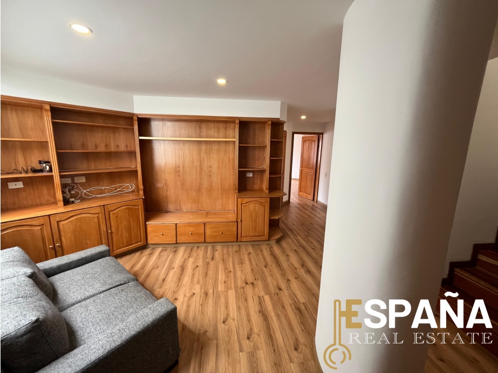 Se vende apartamento duplex invertido en Rincon del Chico — foto 5