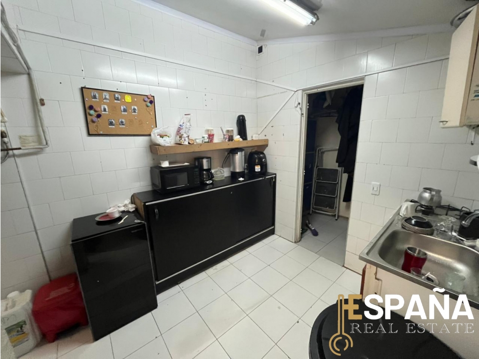 Se vende casa cerca a Cedritos adecuado para salón de belleza — foto 5
