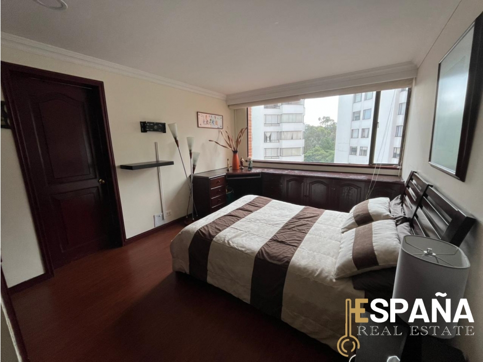 Se vende apartamento en La Calleja 4 habitaciones — foto 5