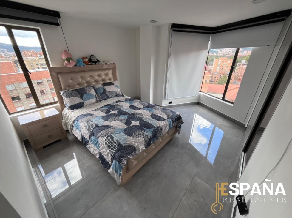 Se vende penthouse en la Calleja clubhouse y 4 garajes independientes — foto 5