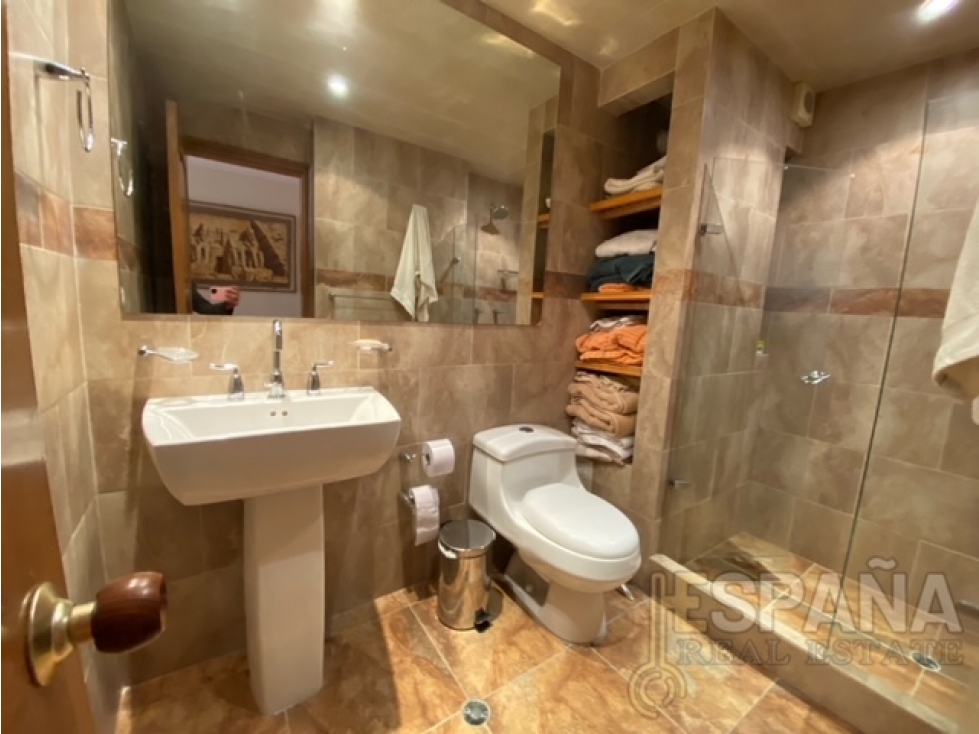 Se vende apartamento en La Carolina amplia terraza — foto 6
