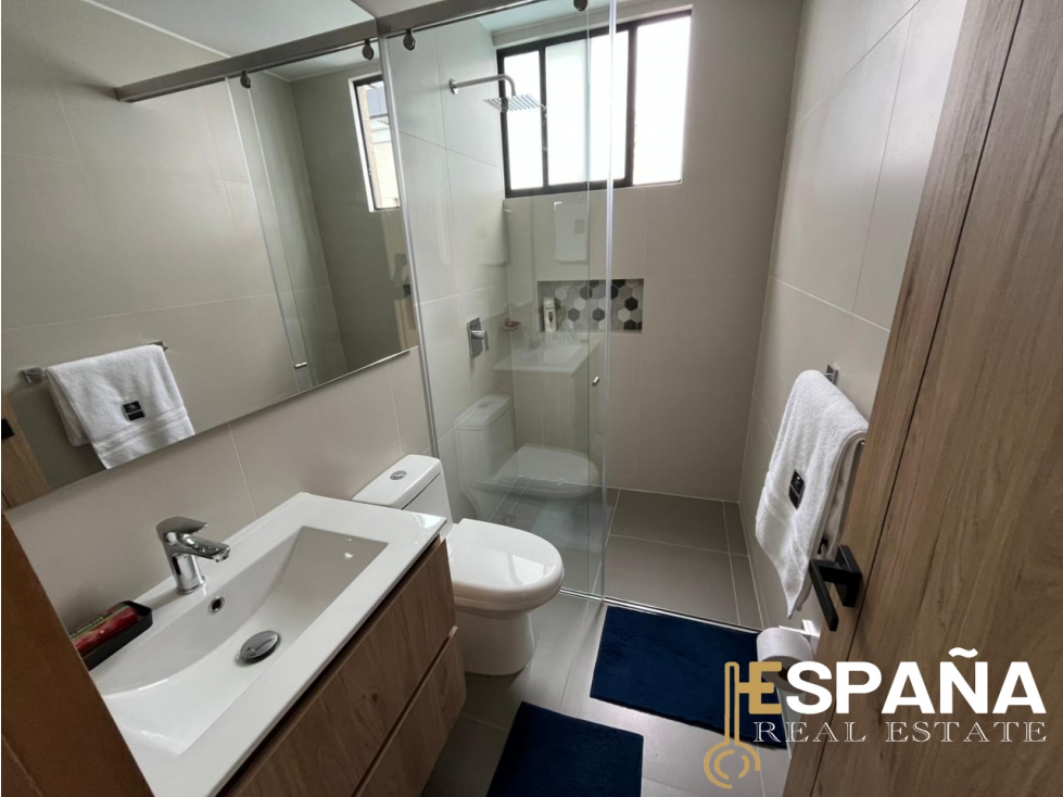 Se vende apartamento en San Patricio amoblado o sin amoblar — foto 6
