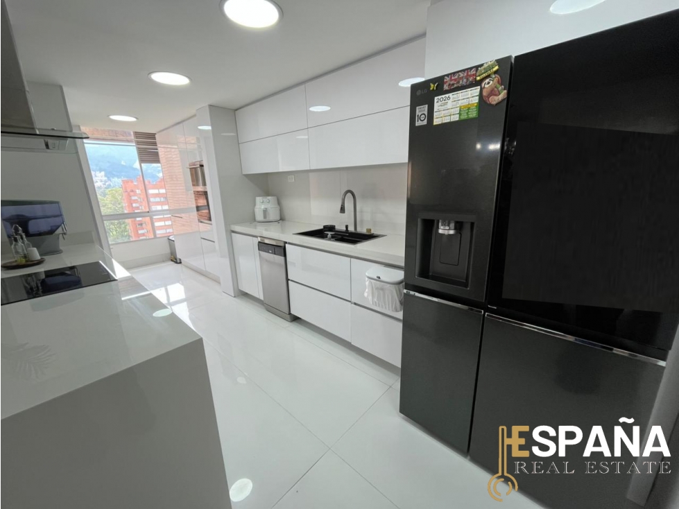 Se vende apartamento en la Calleja piso 15 — foto 6
