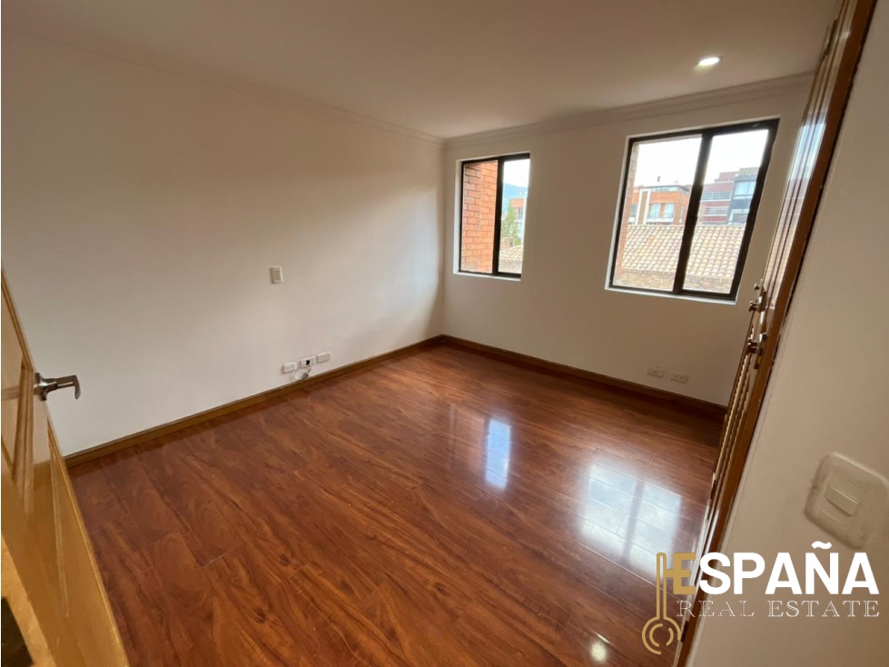 Se vende apartamento en la Calleja — foto 6